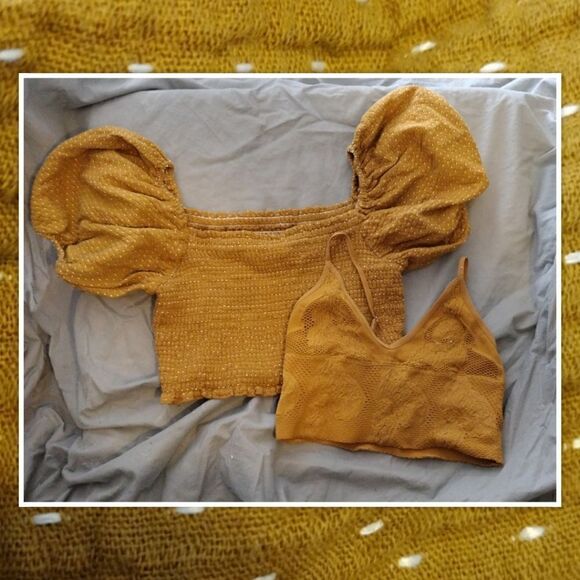 Wild Fable Puff Short Sleeve Smocked Crop Top With Matching Bra Size Small - Picture 1 of 5